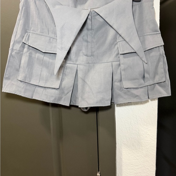 Gray Mini Skirt with Pockets - Picture 3 of 5